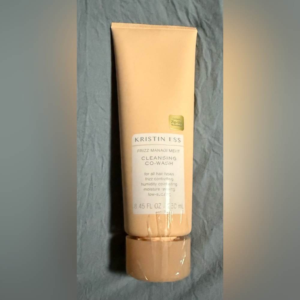 Kristin Ess Cleansing Co-Wash 8.45 fl oz Frizz Management